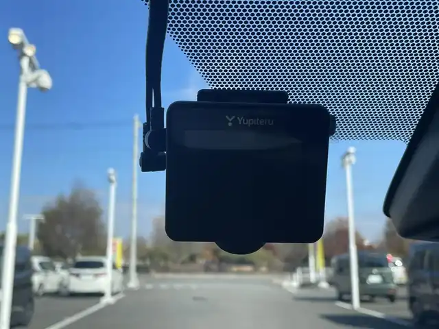 トヨタ アクア S スタイルブラック 栃木県 2017(平29)年 5.4万km ダークブルーマイカ トヨタセーフティセンスC/・プリクラッシュセフティシステム/・レーンディパーチャーアラート/・オートマチックハイビーム/純正メモリナビ/フルセグTV/DVD/Bluetooth/HDMI/MSV/バックカメラ/ETC/前後ドライブレコーダー/スマートキー/プッシュEgスタート/LEDヘッドライト/オートライト/純正フロアマット/純正ラゲッジトレイ/スペアキー/取説