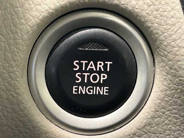 日産 デイズ X 宮城県 2013(平25)年 5.7万km シリカグリーン 純正電子チューナーラジオ/・CD/AUX/FM/AM/全方位カメラ（ミラー型）/アイドリングストップ/プッシュスタート/・スマートキー/純正アルミホイール/純正フロアマット/ドアバイザー/電動格納ミラー/アンチロックブレーキシステム