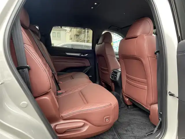 マツダ ＣＸ－８ XD エクスクルーシブモード 埼玉県 2021(令3)年 1.5万km プラチナクォーツメタリック 茶革シート/シートヒーター＆エアシート/純正ナビTV/BOSEサウンド/360度カメラ/パワーバックドア/クリアランスソナー/BSM/レーダークルーズコントロール/衝突軽減ブレーキ/純正１９インチAW/LEDヘッドライト/プッシュスタート/スマートキー/走行１５０８７キロ/保証書付整備手帳/取扱説明書