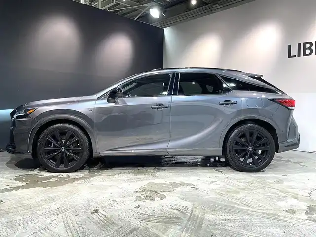 レクサス ＲＸ 500h Fスポーツパフォーマンス 道央・札幌 2023(令5)年 0.9万km ソニッククロム ４WD/サンルーフ/純正ナビ/フルセグTV/パノラミックビューモニター/21インチアルミホイール/デジタルインナーミラー/HUD/パワーシート/ハーフレザーシート/シートヒーター/ベンチレーションシート/パーキングブレーキサポート/クリアランスソナー/ナノイーX