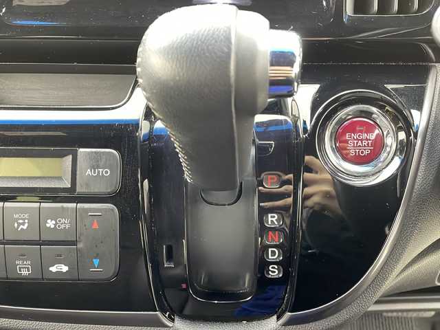 ホンダ Ｎ ＷＧＮ カスタム G ターボパッケージ 大阪府 2017(平29)年 7万km クリスタルブラックパール 純正SDナビ/【BT/フルセグTV/ipod/USB/DVD]/バックカメラ/ETC/ドライブレコーダー前方/アイドリングストップ/クルーズコントロール追従なし/オートライト/横滑り防止装置/ハーフレザーシート/純正14インチAW/純正フロアマット/パドルシフト