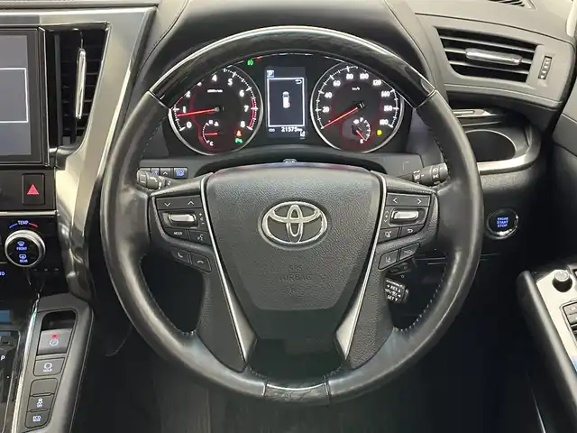 トヨタ ヴェルファイア Z Gエディション 愛知県 2018(平30)年 2.2万km スパークリングブラックパールクリスタルシャイン 純正１０型ナビ　デジタルインナーミラー　バックカメラ　フルセグＴＶ　両側パワスラ　黒革　シートヒーター　エアシート　パワーバックドア　セーフティセンス　衝突軽減　追従クルコン　ＡＣ１００Ｖ電源　ステアリングヒーター　オッマン　キャプテンシート　メモリシート　オートハイビーム　禁煙車