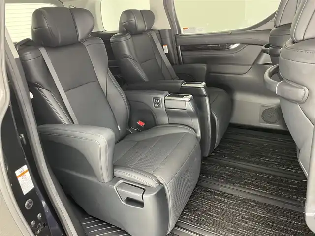 トヨタ ヴェルファイア Z Gエディション 愛知県 2018(平30)年 2.2万km スパークリングブラックパールクリスタルシャイン 純正１０型ナビ　デジタルインナーミラー　バックカメラ　フルセグＴＶ　両側パワスラ　黒革　シートヒーター　エアシート　パワーバックドア　セーフティセンス　衝突軽減　追従クルコン　ＡＣ１００Ｖ電源　ステアリングヒーター　オッマン　キャプテンシート　メモリシート　オートハイビーム　禁煙車