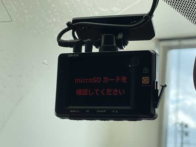 トヨタ Ｃ－ＨＲ G モード ブルーノ 沖縄県 2019(令1)年 5.8万km ダークブラウンマイカメタリック/ホワイトパールクリスタルシャイン 純正９インチナビ(NSZT-Y68T)　/(フルセグＴＶ　ＣＤ　ＤＶＤ　Bluetooth)　/バックカメラ　/ＥＴＣ　/ドライブレコーダー前後　/トヨタセーフティセンス/・衝突被害軽減ブレーキ (プリクラッシュセーフティ)																																																	/・追従ドライブ支援機能 (レーダークルーズコントロール)																									/・車線はみ出しアラート (レーンディパーチャーアラート)																									/・自動ハイビーム (オートマチックハイビーム)																									/ハーフレザー/シートヒーター　/ステアリングスイッチ/コーナーセンサー　　/ＢＳＭ　/ＬＥＤヘッドライト/オートライト/純正フロアマット/純正18インチアルミホイール/ドアバイザー/保証書/取扱説明書