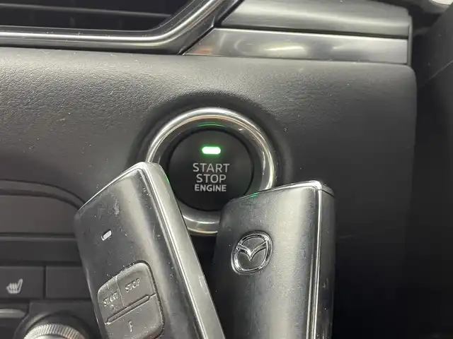 マツダ ＣＸ－８ XD プロアクティブ Sパッケージ 宮城県 2020(令2)年 2.8万km スノーフレイクホワイトパールマイカ 4WD/純正ナビ/全周囲カメラ/アルパインフリップダウンモニター/ＢＯＳＥサウンド/黒革シート/パワーバックドア/フルセグＴＶ/ＣＤ／ＤＶＤプレーヤー/パワーシート/シートヒーター/アダプティブクルーズコントロール/衝突軽減ブレーキ/レーンキープアシスト/パーキングセンサー/オートハイビーム/BSM/17AW/スタッドレスタイヤセット車載