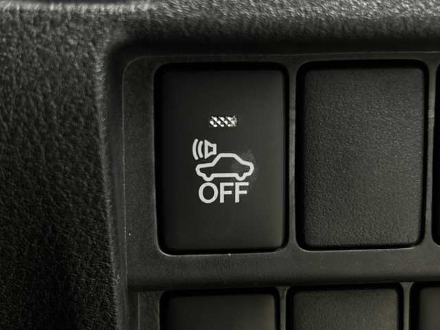 レクサス ＩＳ 300h バージョンL 愛知県 2014(平26)年 5.3万km ホワイトパールクリスタルシャイン メーカーＳＤナビ/（フルセグ/ＣＤ/ＤＶＤ/Bluetooth/BlueRay/ＡＭ/ＦＭ/ＵＳＢ）/バックカメラ/クルーズコイントロール/ＥＴＣ/黒セミアニリン革シート/パワーシート/シートヒーター＆ベンチレーション/革巻きステアリング/純正１７インチアルミホイール/スマートキー/プッシュスタート/ＬＥＤヘッドライト/オートライト/電動サンシェード/ナノイー/横滑り防止装置