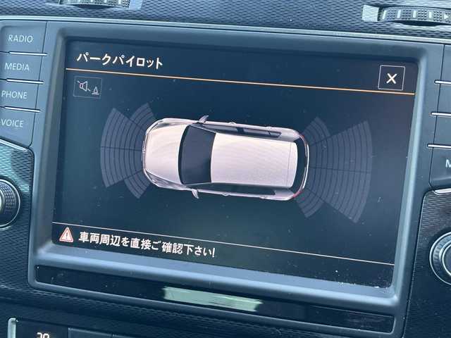 フォルクスワーゲン ゴルフ ＧＴＩ 千葉県 2014(平26)年 12.8万km パール 純正HDDナビ/フルセグTV/Bluetooth接続/CD/DVD再生機能/ミュージックサーバー/パドルシフト/パークパイロット/前方ドライブレコーダー/ETC/キセノンライト/スペアキー/プッシュスタート/取扱説明書/保証書/記録簿/ABS/横滑り防止機能/盗難防止機能