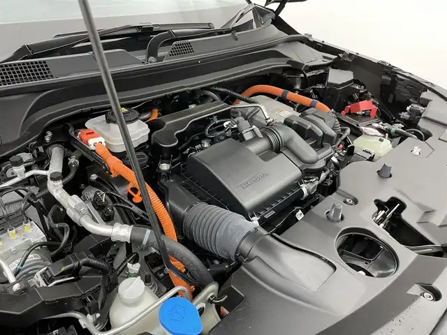 ホンダ ヴェゼル ハイブリッド e:HEV Z 宮城県 2021(令3)年 3万km クリスタルブラックパール 純正9インチナビ(LXM-242ZFNi)/フルセグTV/FM/AM/BT/バックカメラ/クルーズコントロール追従走行有/ETC2.0/前後ドライブレコーダー/シートヒーター/ステアリングヒーター/パドルシフト/電動リアゲート/電子制御パーキングブレーキ/オートマチックブレーキホールド/ハンズフリーパワーバック/ワイヤレス充電器/安全支援情報スイッチ/横滑り防止装置/踏み間違い衝突被害軽減システム/ブラインドスポットモニター/コーナーセンサー/レーンキープアシスト/衝突被害軽減システム/オートマチックハイビーム/フォグランプ