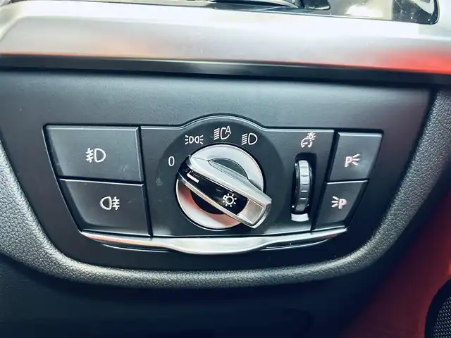 ＢＭＷ ＢＭＷ Ｘ４ xDrive 20d Mスポーツ 大阪府 2020(令2)年 1万km 黒 ワンオーナー/HUD/赤黒革/パワーシート/シートヒーター/Dシートメモリ/純正ナビ/TV/360度カメラ/applercarplay/ワイヤレス充電/ACC/ブラインドスポット/純正20インチAW/LEDヘッドライト/電動リアゲート