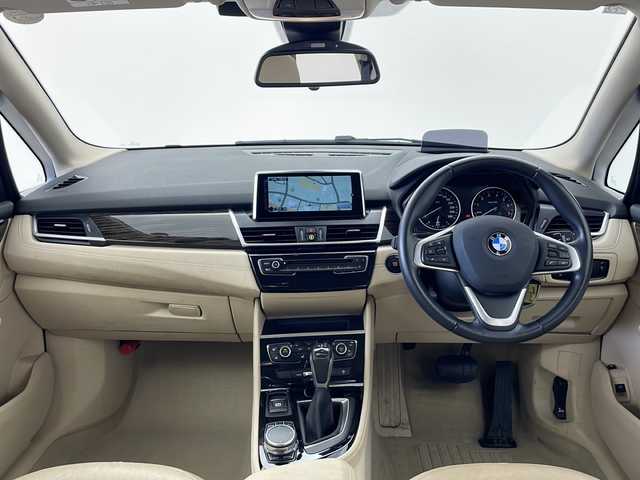 ＢＭＷ ２２５ＸＥ アイパフォーマンス アクティブツアラー ラグジュアリー 秋田県 2016(平28)年 3.4万km プラチナシルバー 4WD/プラグインハイブリッド/純正ナビ（CD/DVD/BT/AUX）/バックカメラ/オートクルーズコントロール/レザーシート/前席パワーシート/前席シートヒーター/ヘッドアップディスプレイ/LEDヘッドライト/オートライト/スマートキー/スペアキー/電動パーキングブレーキ/パワーバックドア/ETC/取説・保証書/充電ケーブル