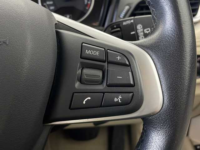 ＢＭＷ ２２５ＸＥ アイパフォーマンス アクティブツアラー ラグジュアリー 秋田県 2016(平28)年 3.4万km プラチナシルバー 4WD/プラグインハイブリッド/純正ナビ（CD/DVD/BT/AUX）/バックカメラ/オートクルーズコントロール/レザーシート/前席パワーシート/前席シートヒーター/ヘッドアップディスプレイ/LEDヘッドライト/オートライト/スマートキー/スペアキー/電動パーキングブレーキ/パワーバックドア/ETC/取説・保証書/充電ケーブル