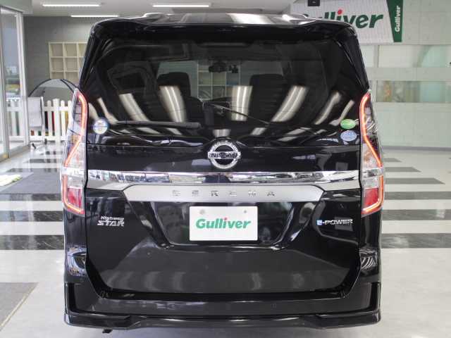 日産 セレナ e－パワー ハイウェイスター V 千葉県 2020(令2)年 1.6万km ダイヤモンドブラック 純正ナビ/フルセグTV/Bluetooth/CD/DVD再生/AM/FM/アラウンドビューモニター/プロパイロット/両側パワースライドドア/パーキングアシスト/セーフティパックB/ブラインドスポットワーニング/ドライブレコーダー/ビルトインETC/保証書
