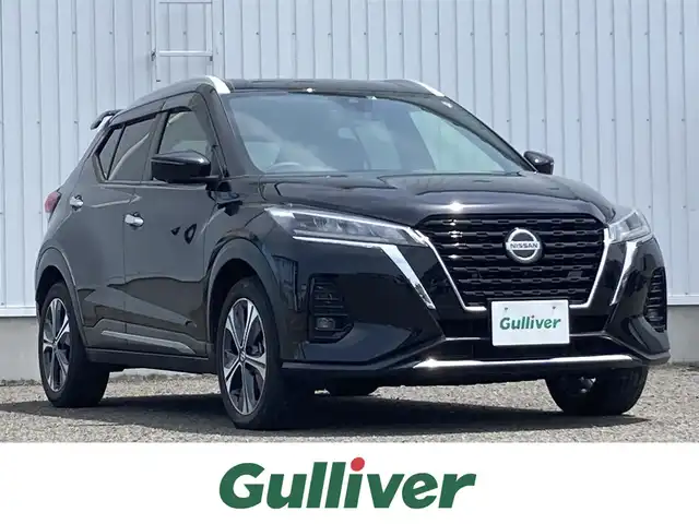 日産 キックス X 熊本県 2020(令2)年 3.7万km 黒 純正ナビ/・AM/FM/CD/DVD/BT/USB/SD/・フルセグTV/インテリジェントアラウンドビューモニター/インテリジェント エマージェンシーブレーキ/インテリジェント FCW（前方衝突予測警報）/踏み間違い衝突防止アシスト/インテリジェント LI（車線逸脱防止支援システム）/インテリジェントDA（ふらつき警報）/ハイビームアシスト/プロパイロット/インテリジェントルームミラー/ドライブレコーダー/電動パーキングブレーキ/・オートホールド/革巻きステアリング/・ステアリングスイッチ/・ステアリングヒーター/LEDヘッドライト/・フォグランプ/ETC/ハーフレザーシート/・前席シートヒーター/純正フロアマット/ドアバイザー/電動格納ミラー/・ウインカーミラー/純正アルミホイール/プッシュスタート/・スペアキー