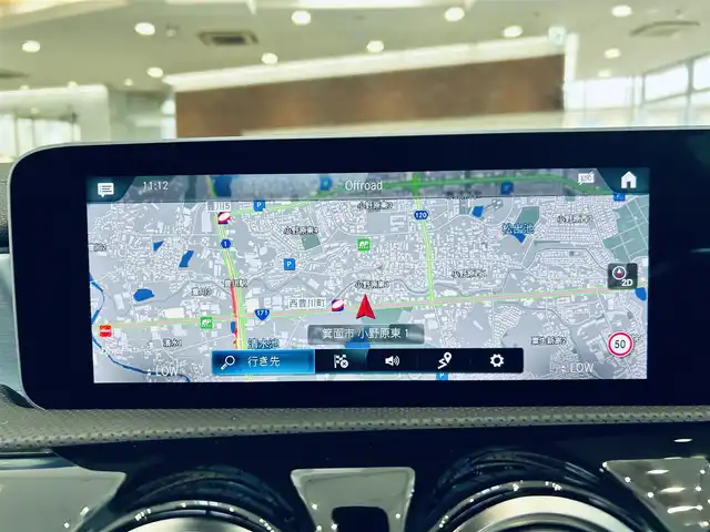 メルセデス・ベンツ ＣＬＡ２００ｄ AMGライン 大阪府 2019(令1)年 1.9万km ポーラホワイト レザーエクスクルーシブP/アドバンスドP/レーダーセーフティP/サンルーフ/HUD/赤黒革/メモリ付きパワーシート/シートヒーター/純正ナビ/TV/360度カメラ/ACC/ブラインドスポット/純正18インチAW/LEDヘッドライト/アンビエントライト/ETC/ドラレコ/レーダー探知機/ワイヤレス充電