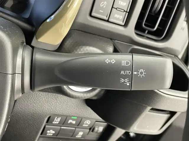 スズキ ハスラー HYBRID G 滋賀県 2025(令7)年 0.1万km未満 クールカーキPM 届出済未使用車/シートヒーター/ＬＥＤライト/スズキセーフティサポート/・デュアルカメラブレーキサポート/・誤発進抑制機能/・車線逸脱抑制機能/・車線逸脱警報機能/・ふらつき警報機能/・先行車発進お知らせ機能/・アダプティブクルーズコントロール/・ハイビームアシスト/・標識認識機能/・後退時ブレーキサポート/・後方誤発進抑制機能/ステアリングスイッチ/コーナーセンサー/純正フロアマット