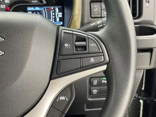 スズキ ハスラー HYBRID G 滋賀県 2025(令7)年 0.1万km未満 クールカーキPM 届出済未使用車/シートヒーター/ＬＥＤライト/スズキセーフティサポート/・デュアルカメラブレーキサポート/・誤発進抑制機能/・車線逸脱抑制機能/・車線逸脱警報機能/・ふらつき警報機能/・先行車発進お知らせ機能/・アダプティブクルーズコントロール/・ハイビームアシスト/・標識認識機能/・後退時ブレーキサポート/・後方誤発進抑制機能/ステアリングスイッチ/コーナーセンサー/純正フロアマット