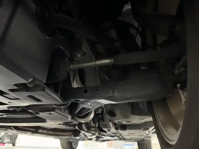 トヨタ マークＸ 250RDS 三重県 2020(令2)年 1.7万km ホワイトパールクリスタルシャイン ガソリン/FR/MTモード付フロア6AT/純正 7インチナビ NSZT-W68T/バックガイドモニター/ドライブレコーダー 前方/ビルトインETC2.0/Toyota Safety Sense P/●プリクラッシュセーフティ［PCS］/●レーンディパーチャーアラート［LDA］（ステアリング制御機能付）/●レーダークルコン/・【OP】クリアランスソナー＆バックソナー/・VSC & TRC & EBD付ABS/装備/・ハーフレザーシート（合皮＋アルカンターラ）/・シートヒーター（D/N）/・パワーシート（Dランバーサポート付8way/N4way）/・電動チルト&テレスコピックステアリング/・左右独立温度コントロールフルオートエアコン/・LEDヘッドランプ＆フロントフォグランプ/・パドルシフト/・プッシュスタート/・ステアリングスイッチ/・純正 18inAW/・スマートキーx2/・応急用テンパータイヤ/など/2019.10～2019.12生産 最終型