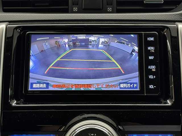 トヨタ マークＸ 250RDS 三重県 2020(令2)年 1.7万km ホワイトパールクリスタルシャイン ガソリン/FR/MTモード付フロア6AT/純正 7インチナビ NSZT-W68T/バックガイドモニター/ドライブレコーダー 前方/ビルトインETC2.0/Toyota Safety Sense P/●プリクラッシュセーフティ［PCS］/●レーンディパーチャーアラート［LDA］（ステアリング制御機能付）/●レーダークルコン/・【OP】クリアランスソナー＆バックソナー/・VSC & TRC & EBD付ABS/装備/・ハーフレザーシート（合皮＋アルカンターラ）/・シートヒーター（D/N）/・パワーシート（Dランバーサポート付8way/N4way）/・電動チルト&テレスコピックステアリング/・左右独立温度コントロールフルオートエアコン/・LEDヘッドランプ＆フロントフォグランプ/・パドルシフト/・プッシュスタート/・ステアリングスイッチ/・純正 18inAW/・スマートキーx2/・応急用テンパータイヤ/など/2019.10～2019.12生産 最終型