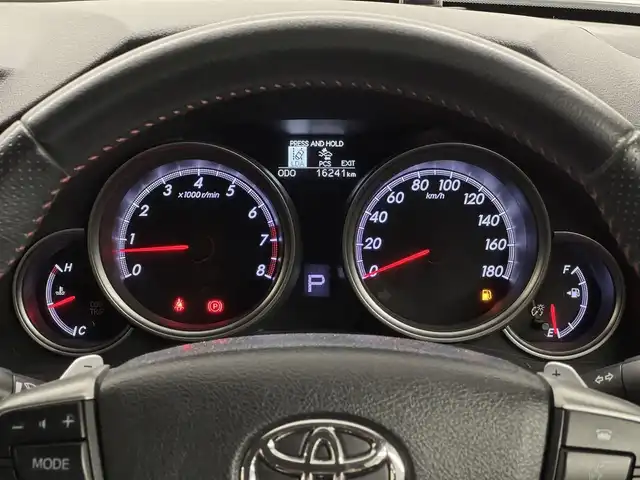 トヨタ マークＸ 250RDS 三重県 2020(令2)年 1.7万km ホワイトパールクリスタルシャイン ガソリン/FR/MTモード付フロア6AT/純正 7インチナビ NSZT-W68T/バックガイドモニター/ドライブレコーダー 前方/ビルトインETC2.0/Toyota Safety Sense P/●プリクラッシュセーフティ［PCS］/●レーンディパーチャーアラート［LDA］（ステアリング制御機能付）/●レーダークルコン/・【OP】クリアランスソナー＆バックソナー/・VSC & TRC & EBD付ABS/装備/・ハーフレザーシート（合皮＋アルカンターラ）/・シートヒーター（D/N）/・パワーシート（Dランバーサポート付8way/N4way）/・電動チルト&テレスコピックステアリング/・左右独立温度コントロールフルオートエアコン/・LEDヘッドランプ＆フロントフォグランプ/・パドルシフト/・プッシュスタート/・ステアリングスイッチ/・純正 18inAW/・スマートキーx2/・応急用テンパータイヤ/など/2019.10～2019.12生産 最終型