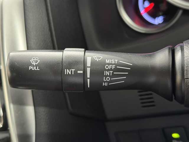 トヨタ マークＸ 250RDS 三重県 2020(令2)年 1.7万km ホワイトパールクリスタルシャイン ガソリン/FR/MTモード付フロア6AT/純正 7インチナビ NSZT-W68T/バックガイドモニター/ドライブレコーダー 前方/ビルトインETC2.0/Toyota Safety Sense P/●プリクラッシュセーフティ［PCS］/●レーンディパーチャーアラート［LDA］（ステアリング制御機能付）/●レーダークルコン/・【OP】クリアランスソナー＆バックソナー/・VSC & TRC & EBD付ABS/装備/・ハーフレザーシート（合皮＋アルカンターラ）/・シートヒーター（D/N）/・パワーシート（Dランバーサポート付8way/N4way）/・電動チルト&テレスコピックステアリング/・左右独立温度コントロールフルオートエアコン/・LEDヘッドランプ＆フロントフォグランプ/・パドルシフト/・プッシュスタート/・ステアリングスイッチ/・純正 18inAW/・スマートキーx2/・応急用テンパータイヤ/など/2019.10～2019.12生産 最終型