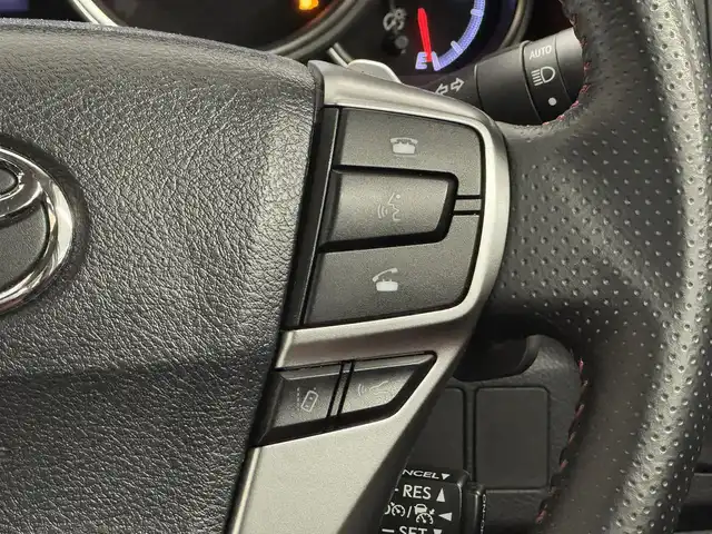 トヨタ マークＸ 250RDS 三重県 2020(令2)年 1.7万km ホワイトパールクリスタルシャイン ガソリン/FR/MTモード付フロア6AT/純正 7インチナビ NSZT-W68T/バックガイドモニター/ドライブレコーダー 前方/ビルトインETC2.0/Toyota Safety Sense P/●プリクラッシュセーフティ［PCS］/●レーンディパーチャーアラート［LDA］（ステアリング制御機能付）/●レーダークルコン/・【OP】クリアランスソナー＆バックソナー/・VSC & TRC & EBD付ABS/装備/・ハーフレザーシート（合皮＋アルカンターラ）/・シートヒーター（D/N）/・パワーシート（Dランバーサポート付8way/N4way）/・電動チルト&テレスコピックステアリング/・左右独立温度コントロールフルオートエアコン/・LEDヘッドランプ＆フロントフォグランプ/・パドルシフト/・プッシュスタート/・ステアリングスイッチ/・純正 18inAW/・スマートキーx2/・応急用テンパータイヤ/など/2019.10～2019.12生産 最終型