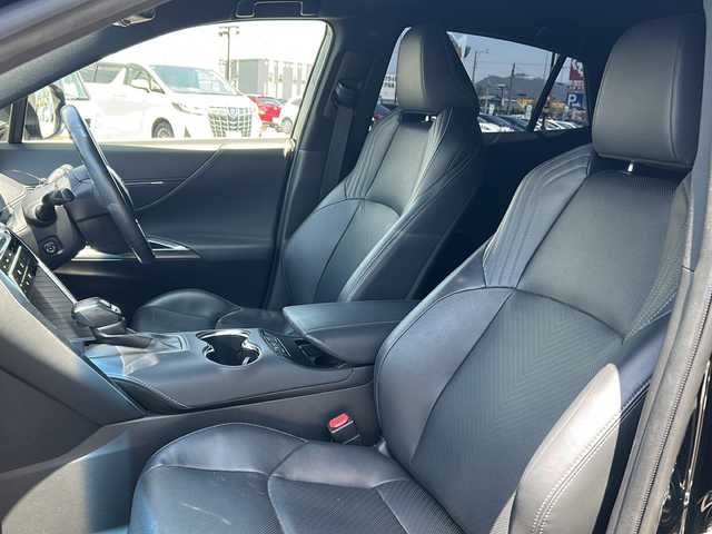 トヨタ ハリアー ハイブリッド Z レザーパッケージ 岐阜県 2020(令2)年 7.3万km ブラック 登録時72518km/純正SDナビ/フルセグテレビ/モデリスタエアロ/レザーシート/バックモニター/電動リアゲート/LEDヘッドライト/パワーシート運転席/シートヒーター前席/エアーシート前席/ETC2.0/Bluetooth/レーダークルーズコントロール/電動リアゲート/MTつきAT/純正19アルミホイール/ウィンカーミラー/アイドリングストップ/プッシュスタート