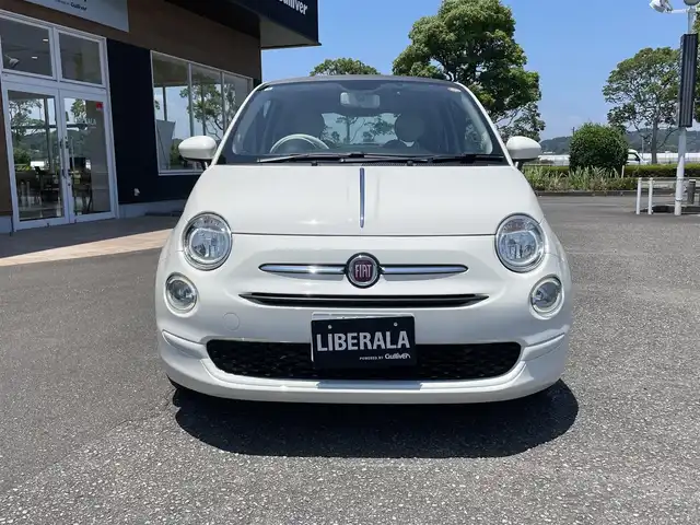 フィアット ５００ ツインエア ポップ 宮崎県 2020(令2)年 5.5万km ボサノバホワイト 純正ディスプレイオーディオ　/Ｂｌｕｅｔｏｏｔｈ　/ＡＭ　ＦＭ　/ＥＴＣ　/３６０度ドライブレコーダー　/社外１４インチアルミホイール　/純正フロアマット　/ハロゲンライト　/ＬＥＤデイランニングライト/カーボン調ルーフラッピング