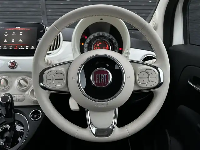 フィアット ５００ ツインエア ポップ 宮崎県 2020(令2)年 5.5万km ボサノバホワイト ルーフカーボン調ラッピング/7インチタッチパネルモニター/AppleCarPlay/Android Auto/BT/USBポート/社外14インチAW/LEDデイライト/マルチファンクションディスプレイ/ECOスイッチ/START&STOPシステム/社外360°ドラレコ/ETC/保証書/取説