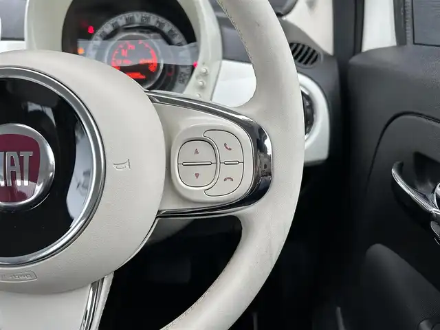 フィアット ５００ ツインエア ポップ 宮崎県 2020(令2)年 5.5万km ボサノバホワイト ルーフカーボン調ラッピング/7インチタッチパネルモニター/AppleCarPlay/Android Auto/BT/USBポート/社外14インチAW/LEDデイライト/マルチファンクションディスプレイ/ECOスイッチ/START&STOPシステム/社外360°ドラレコ/ETC/保証書/取説