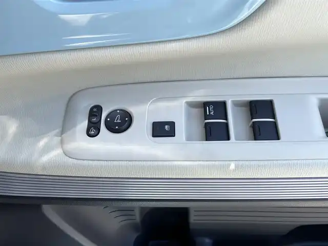 ホンダ Ｎ ＢＯＸ スラッシュ X 福島県 2015(平27)年 8.7万km サーフブルー (株)IDOMが運営する【じしゃロンいわき店】の自社ローン専用車両になります。こちらは現金またはオートローンご利用時の価格です。自社ローンご希望の方は別途その旨お申付け下さい/登録時走行距離86870km/ギャザーズ純正ナビゲーション/プッシュスタート/スマートキー/エンジンスターター/シートヒーター/ステアリングヒーター/バックカメラ/クルーズコントロール/サイドバイザー/フロアマット