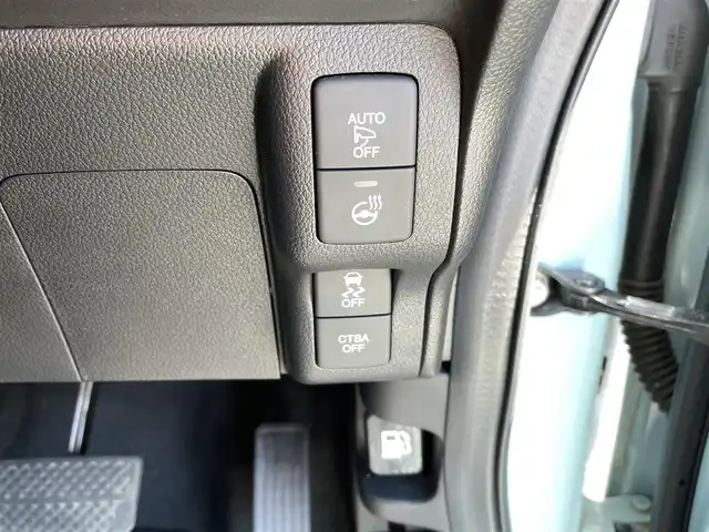 ホンダ Ｎ ＢＯＸ スラッシュ X 福島県 2015(平27)年 8.7万km サーフブルー (株)IDOMが運営する【じしゃロンいわき店】の自社ローン専用車両になります。こちらは現金またはオートローンご利用時の価格です。自社ローンご希望の方は別途その旨お申付け下さい/登録時走行距離86870km/ギャザーズ純正ナビゲーション/プッシュスタート/スマートキー/エンジンスターター/シートヒーター/ステアリングヒーター/バックカメラ/クルーズコントロール/サイドバイザー/フロアマット