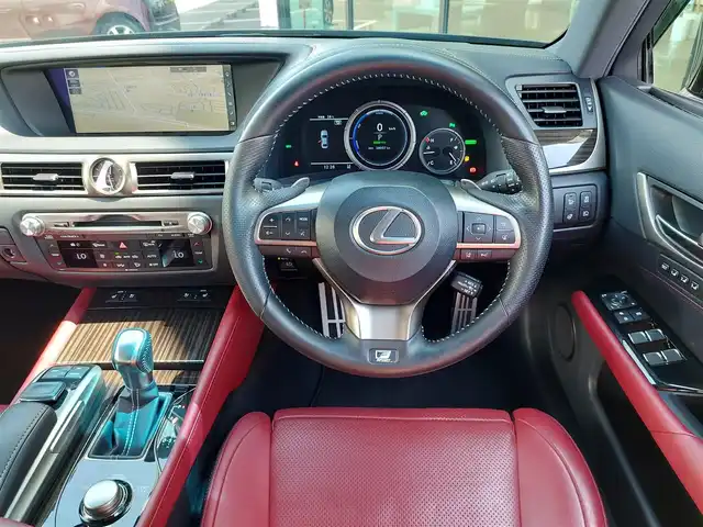 レクサス ＧＳ 300h Fスポーツ 東京都 2020(令2)年 3.8万km グラファイトブラックガラスフレーク レクサスセーフティシステム/・プリクラッシュセーフティ/・レーンキーピングアシスト/・レーンディパーチャーアラート/・アダプティブハイビームシステム/・オートマチックハイビーム /・レーダークルーズコントロール/・クリアランスソナー/・ロードサインアシスト/・ブラインドスポットモニター/プッシュスタート/パドルシフト/純正ナビ/フルセグTV/バックカメラ/ETC2.0/レザーシート/パワーシート/運転席シートメモリー機能/シートヒーター/ベンチレーション/ステアリングヒーター/リア電動サンシェード/後席ロールサンシェード/三眼LEDヘッドライト/ドアバイザー/19インチ純正アルミホイール