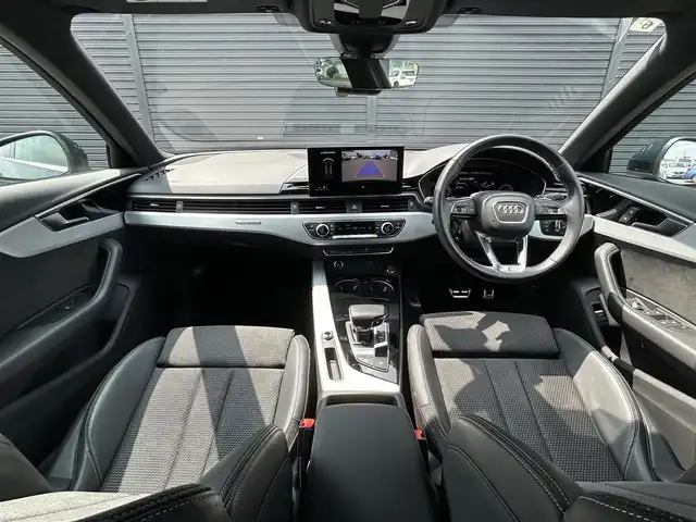 アウディ Ａ４ 45TFSIクワトロ Sライン 茨城県 2021(令3)年 2.2万km 紺Ｍ マトリクスＬＥＤ　/アウディプレセンス　/ＡＣＣ　/レーンアシスト　/サイドアシスト　/Ｂカメラ　/パーキングセンサー　/半革　/シートヒーター　/ＰＷシート　/ナビ　/ＴＶ　/ＣａｒＰｌａｙ　/ＢＴ　/ＵＳＢ　/前後ドラレコ/ETC2.0 /禁煙車