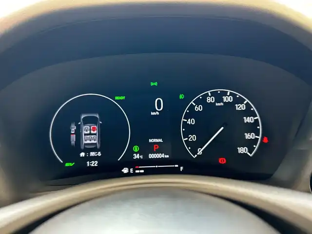 ホンダ ヴェゼル ハイブリッド e:HEV Z 埼玉県 2025(令7)年 0.1千km プラチナホワイトパール ホンダセンシング/純正9インチナビ/ BT/USB/フルセグ/バックカメラ/ハーフレザーシート/シートヒーター/パワーバックドア/純正18インチアルミホイール/コーナーセンサー/ステアリングヒーター/ワイヤレス充電/オートブレーキホールド/レーダークルーズコントロール/レーンキープアシスト/ETC2.0/スマートキー×2/禁煙車