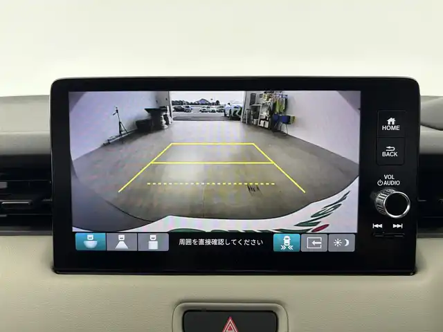 ホンダ ヴェゼル ハイブリッド e:HEV Z PLaYパッケージ 愛知県 2025(令7)年 0.1万km グレーⅡ ・純正ディスプレイナビ/（BT/Carplay/USB）/・フルセグTV/・バックカメラ/・電動パーキングシステム/・電動バックドア/・ハーフレザーシート/・前席シートヒーター/・ホンダセンシング/レーダークルーズコントロール/衝突軽減ブレーキ/レーンアシストシステム/ブラインドスポットモニター/コーナーセンサー/・クイック充電/・ステアリングヒーター/・パドルシフト/・純正１８インチAW/225/50/R18/・ETC2.0/・純正LEDライト/・保証書/・取扱説明書