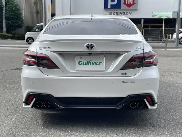 トヨタ クラウン ハイブリッド RS アドバンス 大阪府 2021(令3)年 2.4万km プレシャスホワイトパール ワンオーナー/T-Connect SD ナビゲーション/・12.3インチディスプレイ/・AM FM BT フルセグ/・Apple Carplay、Android Auto対応/Toyota Safety Sense/・プリクラッシュセーフティー/・レーントレーシングアシスト/・ドライバー異常時対応システム/・レーダークルーズコントロール/・ロードサインアシスト/・アダプティブハイビームシステム/・オートマティックハイビーム/シートヒーター　D/N/エアシート　D/N/メモリーシート　D/ステアリングヒーター/ブラインドスポットモニター/ヘッドアップディスプレイ/パドルシフト/バックカメラ/プッシュスタート/ETC2.0/スペアキー2本(1つカードキー)/保証書/取扱説明書/記録簿　R6