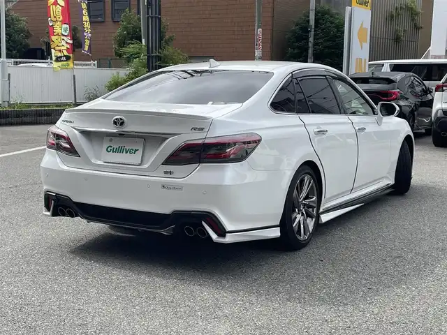 トヨタ クラウン ハイブリッド RS アドバンス 大阪府 2021(令3)年 2.4万km プレシャスホワイトパール ワンオーナー/T-Connect SD ナビゲーション/・12.3インチディスプレイ/・AM FM BT フルセグ/・Apple Carplay、Android Auto対応/Toyota Safety Sense/・プリクラッシュセーフティー/・レーントレーシングアシスト/・ドライバー異常時対応システム/・レーダークルーズコントロール/・ロードサインアシスト/・アダプティブハイビームシステム/・オートマティックハイビーム/シートヒーター　D/N/エアシート　D/N/メモリーシート　D/ステアリングヒーター/ブラインドスポットモニター/ヘッドアップディスプレイ/パドルシフト/バックカメラ/プッシュスタート/ETC2.0/スペアキー2本(1つカードキー)/保証書/取扱説明書/記録簿　R6