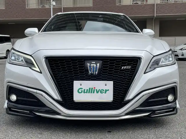 トヨタ クラウン ハイブリッド RS アドバンス 大阪府 2021(令3)年 2.4万km プレシャスホワイトパール ワンオーナー/T-Connect SD ナビゲーション/・12.3インチディスプレイ/・AM FM BT フルセグ/・Apple Carplay、Android Auto対応/Toyota Safety Sense/・プリクラッシュセーフティー/・レーントレーシングアシスト/・ドライバー異常時対応システム/・レーダークルーズコントロール/・ロードサインアシスト/・アダプティブハイビームシステム/・オートマティックハイビーム/シートヒーター　D/N/エアシート　D/N/メモリーシート　D/ステアリングヒーター/ブラインドスポットモニター/ヘッドアップディスプレイ/パドルシフト/バックカメラ/プッシュスタート/ETC2.0/スペアキー2本(1つカードキー)/保証書/取扱説明書/記録簿　R6
