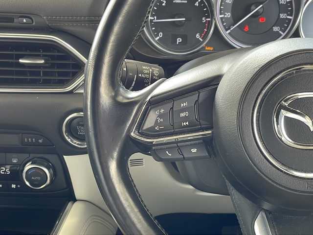 マツダ ＣＸ－８ XD Lパッケージ 愛媛県 2018(平30)年 8.7万km チタニウムフラッシュマイカ 純正メーカーメモリナビ/（AM/FM/CD/DVD/BT/USB/AUX/フルセグ）/白レザーシート/前席パワーシート/運転席シートメモリ/前後席シートヒーター/レーダークルーズコントロール/レーンキープ/衝突軽減ブレーキ/コーナーセンサー/全方位モニター/ドライブレコーダー/ステアリングヒーター/パワーバックドア/電動ホールド/スマートキー/プッシュスタート/ETC/TVキャンセラー/オートライト/社外レーダー/電動格納ミラー/ルーフレール/HUD/ロールサンシェード/ISOFIX/3列目シート