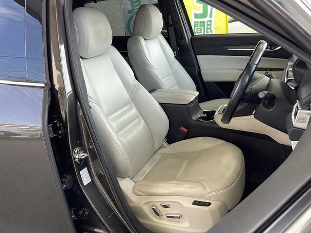 マツダ ＣＸ－８ XD Lパッケージ 愛媛県 2018(平30)年 8.7万km チタニウムフラッシュマイカ 純正メーカーメモリナビ/（AM/FM/CD/DVD/BT/USB/AUX/フルセグ）/白レザーシート/前席パワーシート/運転席シートメモリ/前後席シートヒーター/レーダークルーズコントロール/レーンキープ/衝突軽減ブレーキ/コーナーセンサー/全方位モニター/ドライブレコーダー/ステアリングヒーター/パワーバックドア/電動ホールド/スマートキー/プッシュスタート/ETC/TVキャンセラー/オートライト/社外レーダー/電動格納ミラー/ルーフレール/HUD/ロールサンシェード/ISOFIX/3列目シート