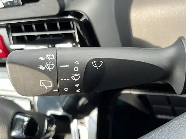ダイハツ タント カスタム X 奈良県 2019(令1)年 5.8万km レーザーブルークリスタルシャイン 社外ＳＤナビ（ＡＶＩＣーＲＺ８１０）　/フルセグ　/Ｂｌｕｅｔｏｏｔｈ　/ＣＤ／ＤＶＤ　/バックカメラ　/ＥＴＣ　/スペアキー　/ドライブレコーダー　/純正アルミホイール　/純正フロアマット　/両側パワースライドドア/アイドリングストップ/ハーフレザーシート/ＬＥＤヘッドライト