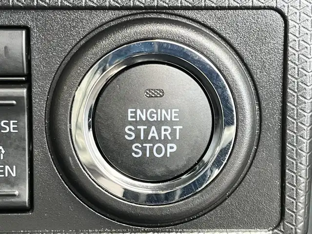 ダイハツ タント カスタム X 奈良県 2019(令1)年 5.8万km レーザーブルークリスタルシャイン 社外ＳＤナビ（ＡＶＩＣーＲＺ８１０）　/フルセグ　/Ｂｌｕｅｔｏｏｔｈ　/ＣＤ／ＤＶＤ　/バックカメラ　/ＥＴＣ　/スペアキー　/ドライブレコーダー　/純正アルミホイール　/純正フロアマット　/両側パワースライドドア/アイドリングストップ/ハーフレザーシート/ＬＥＤヘッドライト