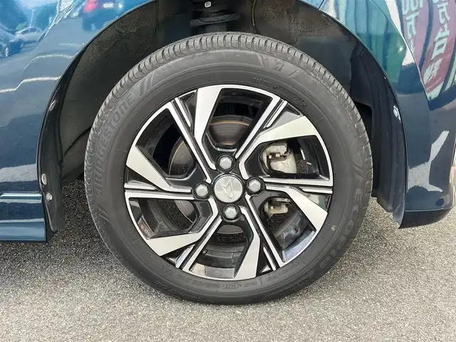 ダイハツ タント カスタム X 奈良県 2019(令1)年 5.8万km レーザーブルークリスタルシャイン 社外ＳＤナビ（ＡＶＩＣーＲＺ８１０）　/フルセグ　/Ｂｌｕｅｔｏｏｔｈ　/ＣＤ／ＤＶＤ　/バックカメラ　/ＥＴＣ　/スペアキー　/ドライブレコーダー　/純正アルミホイール　/純正フロアマット　/両側パワースライドドア/アイドリングストップ/ハーフレザーシート/ＬＥＤヘッドライト