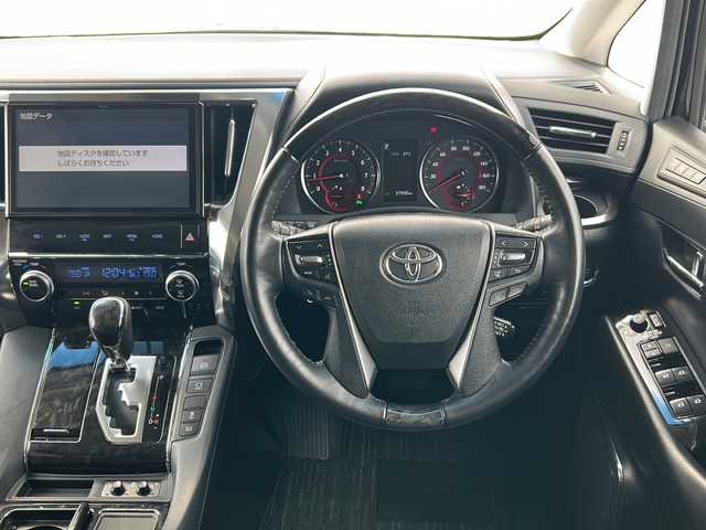 トヨタ アルファード S Cパッケージ 三重県 2018(平30)年 3.8万km ブラック 純正10型ナビ /バックカメラ /Wサンルーフ /デジタルインナーミラー /ビルトインETC2.0 /ステアリングヒーター /ウッドコンビステアリング/ステアリングスイッチ/パワーバックドア /パワーシート/メモリシート/エアーシート/オットマン/両パワースライドドア/黒革 /前後コーナーセンサー /前後ドライブレコーダー/レーダークルーズコントロール/レーンキープアシスト/衝突軽減ブレーキ/LEDヘッドライト/オートハイビーム/オートライト/スペアキー /電動格納ミラー/禁煙車