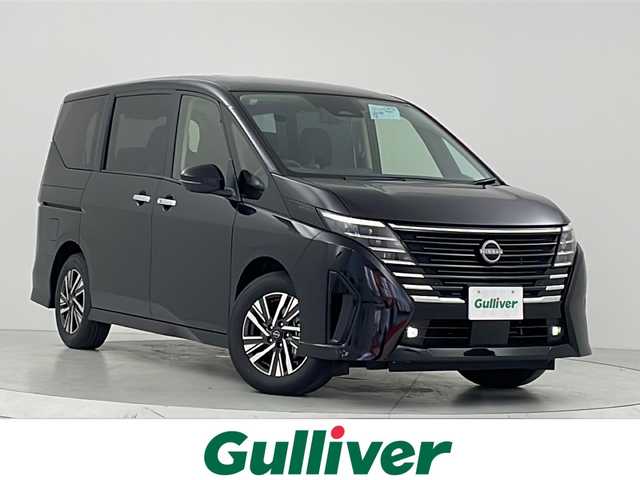 日産 セレナ e－パワー ハイウェイスター V 大阪府 2025(令7)年 0.1千km 黒 プロパイロット/　・インテリジェントエマージェンシーブレーキ/　・踏み間違い衝突防止アシスト/　・インテリジェントLI/　・インテリジェントBSI/　・RCTA/　・インテリジェントFCW/　・インテリジェントルームミラー/　・車両接近通報装置/純正SDナビ/　CD/DVD/Bluetooth/TV/フルセグ/バックカメラ/全方位カメラ/両側スライドドア/LEDヘッドライト/フォグランプ/純正１６インチアルミホイール/ブラインドスポットモニター/純正後席モニター