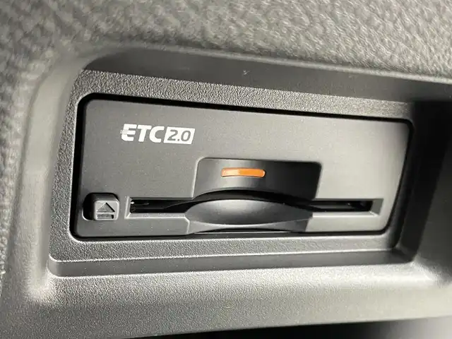 日産 セレナ e－パワー ハイウェイスター V 大阪府 2025(令7)年 0.1千km 黒 プロパイロット/　・インテリジェントエマージェンシーブレーキ/　・踏み間違い衝突防止アシスト/　・インテリジェントLI/　・インテリジェントBSI/　・RCTA/　・インテリジェントFCW/　・インテリジェントルームミラー/　・車両接近通報装置/純正SDナビ/　CD/DVD/Bluetooth/TV/フルセグ/バックカメラ/全方位カメラ/両側スライドドア/LEDヘッドライト/フォグランプ/純正１６インチアルミホイール/ブラインドスポットモニター/純正後席モニター