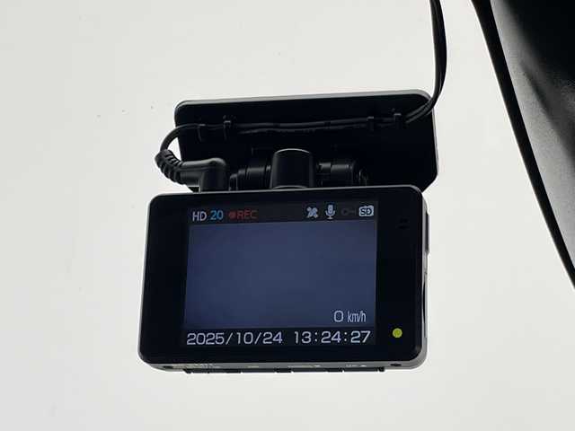 トヨタ ルーミー カスタムG－T 愛知県 2019(令1)年 3.4万km レーザーブルークリスタルシャイン 純正9型ナビ SDカードなし/全方位カメラ/両側パワースライドドア/クルーズコントロール/バックカメラ/コーナーセンサー/純正アルミホイール/LEDヘッドライト/オートマチックハイビーム/ドライブレコーダー/ETC/衝突軽減システム/フルセグ/CD DVD/Bluetooth/ステアリングスイッチ/スマートキー/プッシュスタート