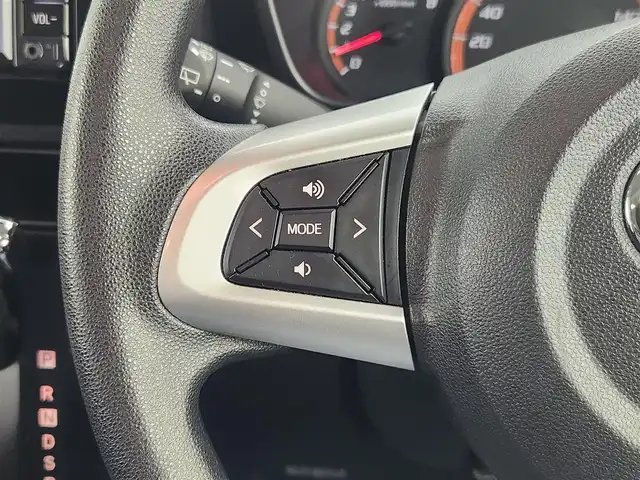トヨタ ルーミー G S 愛知県 2017(平29)年 2.1万km 青 スマートアシスト/衝突回避支援機能/車線逸脱警報機能/ブレーキ制御付誤発進抑制機能/先行車発進お知らせ機能/クルーズコントロール/アイドリングストップ/両側パワースライドドア/純正7インチSDナビ/フルセグTV/CD/AM/FM/Bluetooth/AUX/前方ドライブレコーダー/シートヒーター/純正フロアマット/14インチアルミホイール/ホイール付スタッドレスタイヤ（社内積込）/スマートキー/ビルトインETC