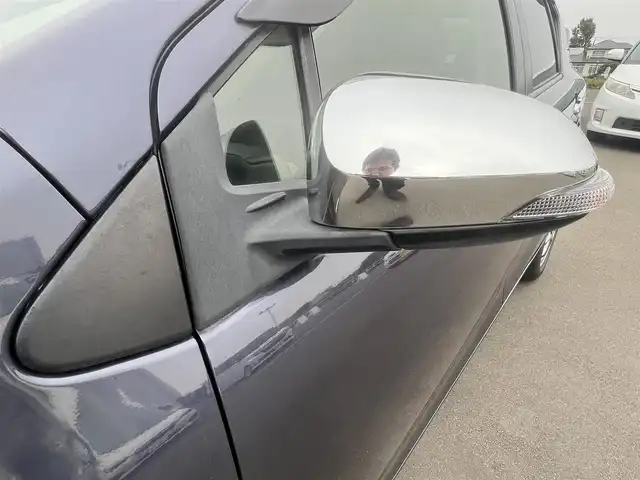 トヨタ アクア G 秋田県 2015(平27)年 15.2万km ダークバイオレットマイカメタリック 純正メモリナビ（CD/BT)/ワンセグ/バックカメラ/社外15インチアルミ（夏タイヤ装着）/スマートキー/アイドリングストップ/プッシュスタート/クルーズコントロール追従走行なし/車両接近通報装置/ステアリングスイッチ/純正フロアマット/社外ドアバイザー/ビルトインETC/オートライト/オートエアコン/パワーステアリング/パワーウィンドウ/ヘッドライトレベライザー/横滑り防止/寒冷地仕様/電動ウィンカーミラー/保証書/取扱説明書/記録簿/スペアキー×１