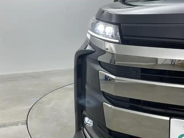 トヨタ ノア ハイブリッド S－Z 岡山県 2023(令5)年 1.3万km グリッターブラックガラスフレーク 純正10.5インチディスプレイオーディオナビ/・Bluetooth/地デジ/カープレイ/DVD/CD/HDMI/バックカメラ/純正14インチフリップダウンモニター/快適利便パッケージ/・後席シートヒーター /・パワーバックドア /・2列目オットマン/セーフティセンス /レーダークルーズコントロール/LEDライト/ハーフレザーシート /シートヒーター /ステアリングヒーター/ビルトインETC2.0/プッシュスタート /スマートキー/両側パワースライドドア/前後ドライブレコーダー/オートライト